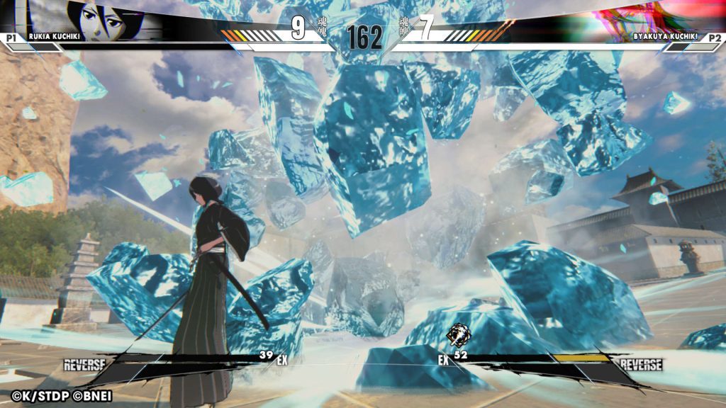Bleach Rebirth of Souls - gameplay screenshot of Rukia fighting Byakuya